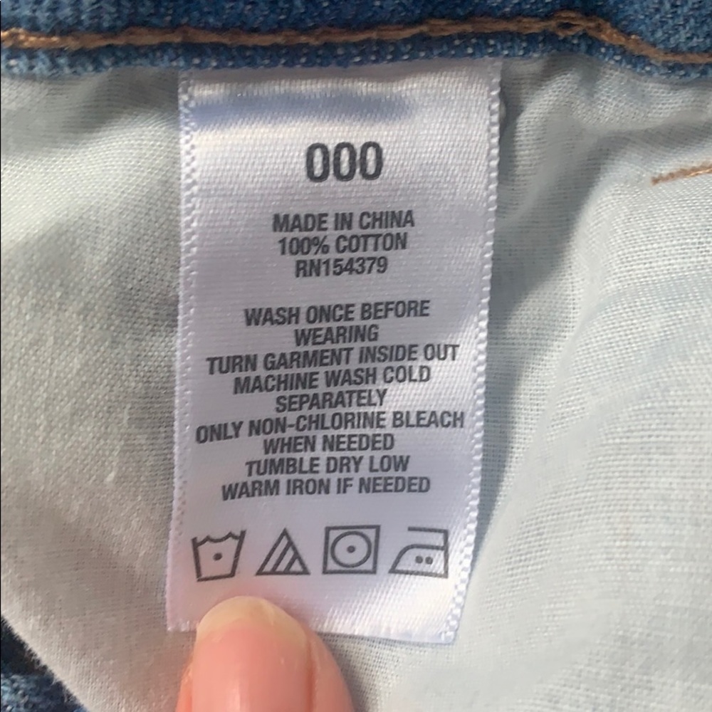 Aéropostale Light Washed Jean Skirt with Rips - Picture 4 of 4